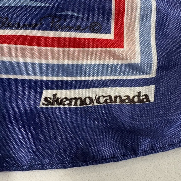 Vintage Skemo Canada Common Loon Acetate Scarf - Designed in Canada Unisex - Picture 5 of 9